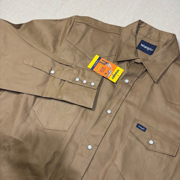 NWT WRANGLER Cowboy Cut Classic Fit Tan Pearl Snap Western Work Shirt Men's XLT - Picture 1 of 7